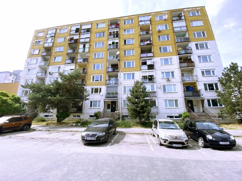 bytdomvpredu.jpg